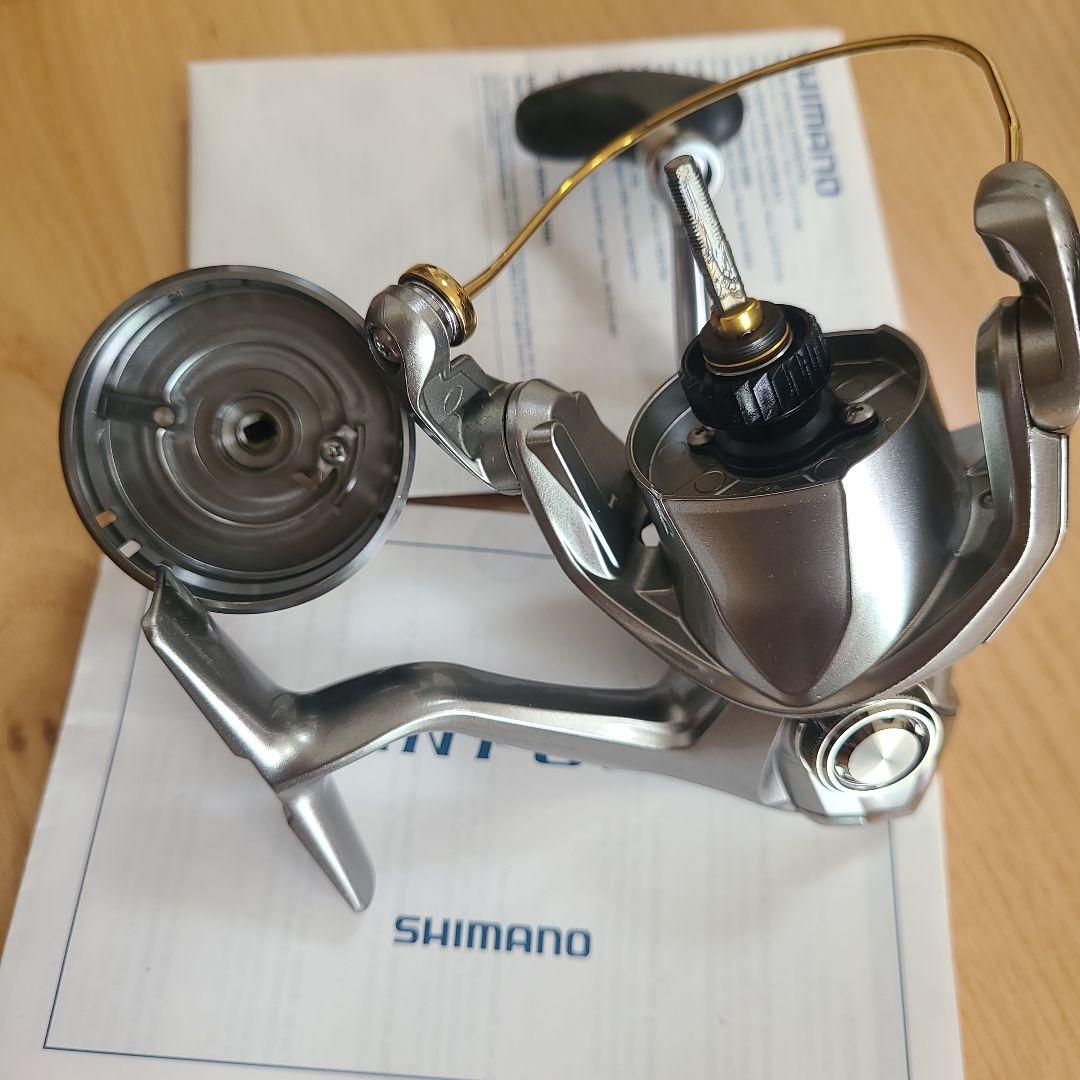 15 SHIMANO TWIN POWER C3000HG スピニングリール