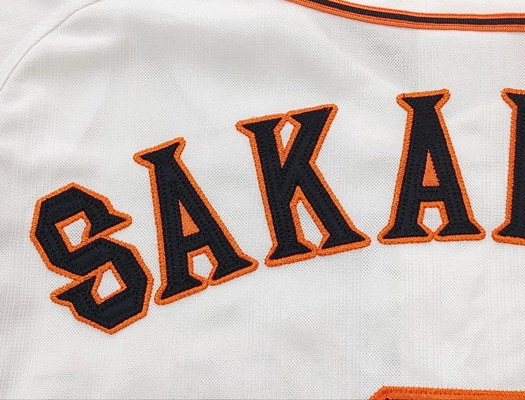 読売ジャイアンツ　坂本勇人　アディダス　ハイグレード　ユニフォーム　Lサイズ