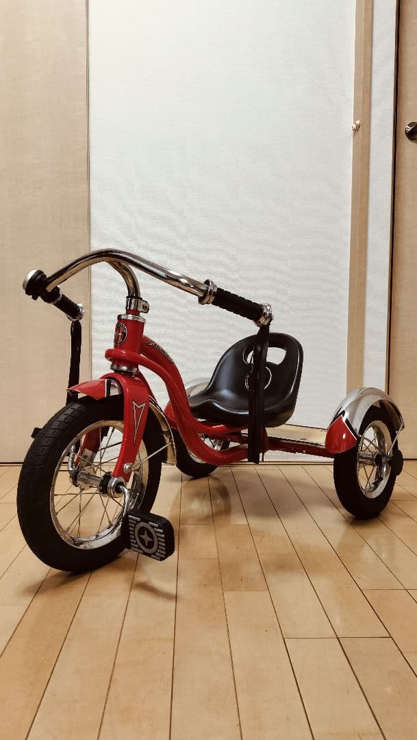 シュウィン ロードスター 室内使用 三輪車 SCHWINN 美品 定価5万円以上