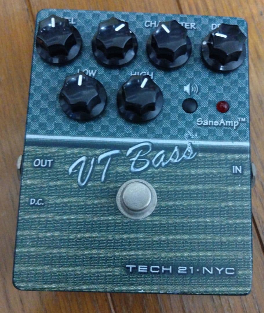 最終値下げ♪ TECH 21 VT Bass エフェクター sansamp