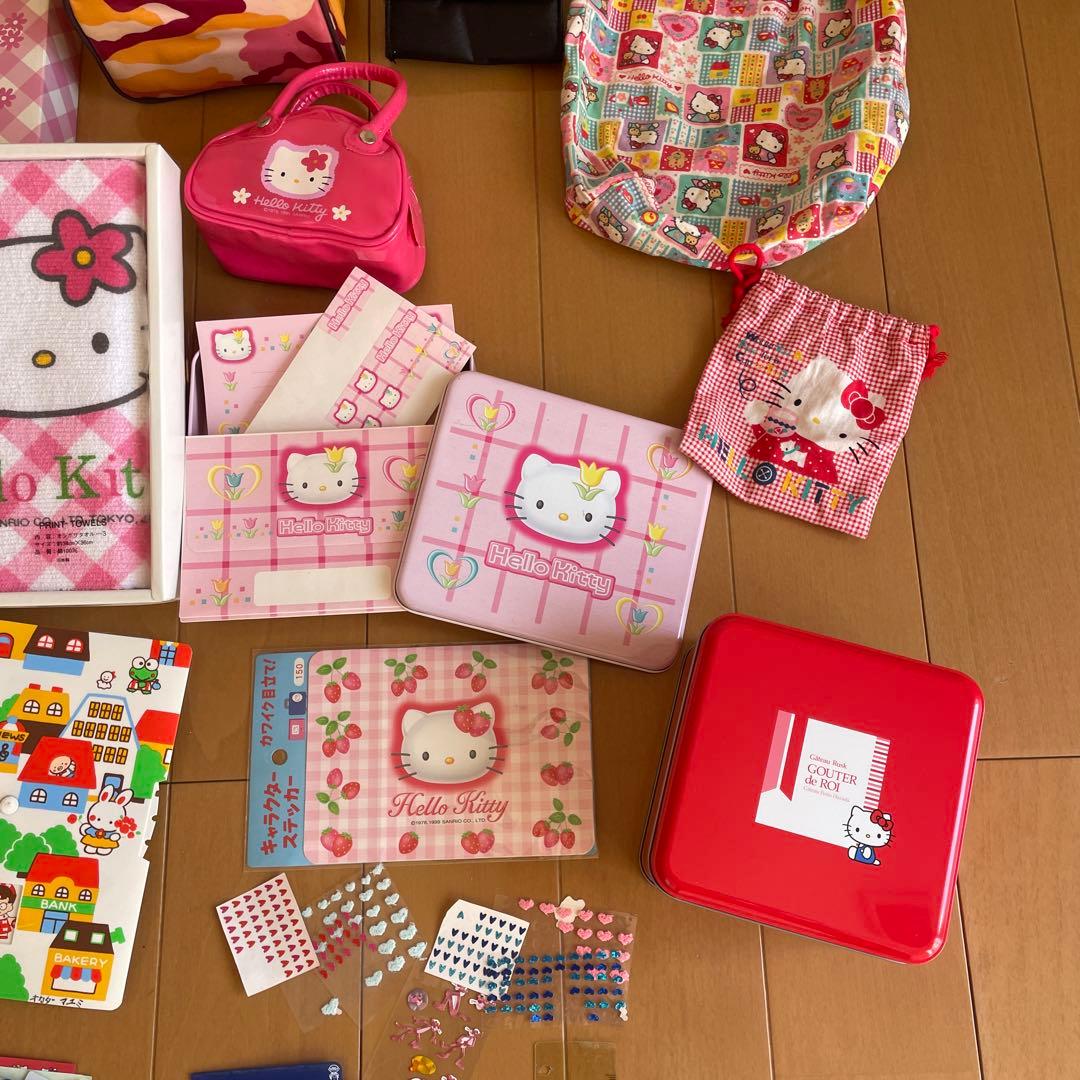 ハローキティ サンリオ キャラクターグッズ レトロ 昭和 平成　ギャルまとめ売り