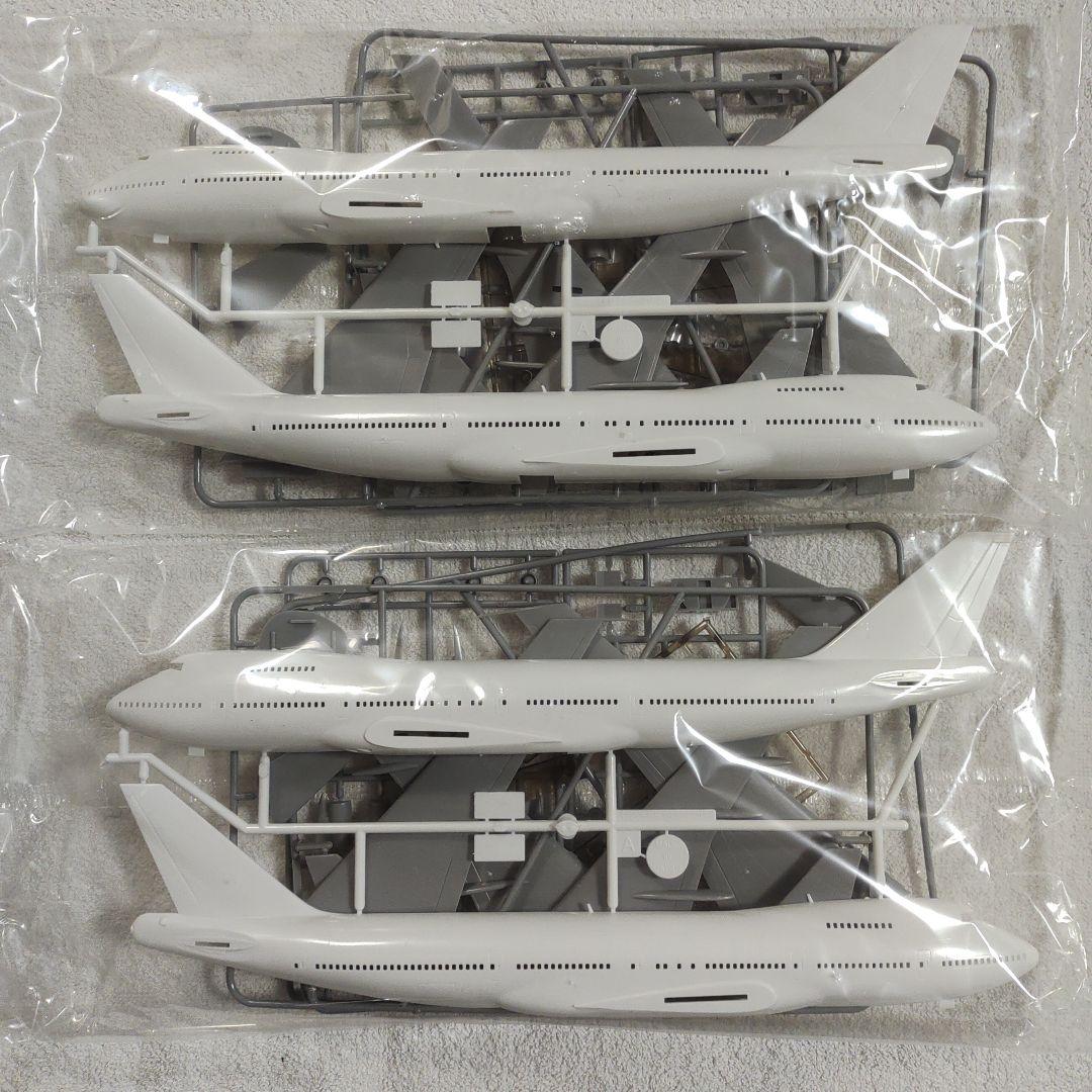 1/200 ボーイング 747-100 ”旧塗装” 2機セット プラモデル
