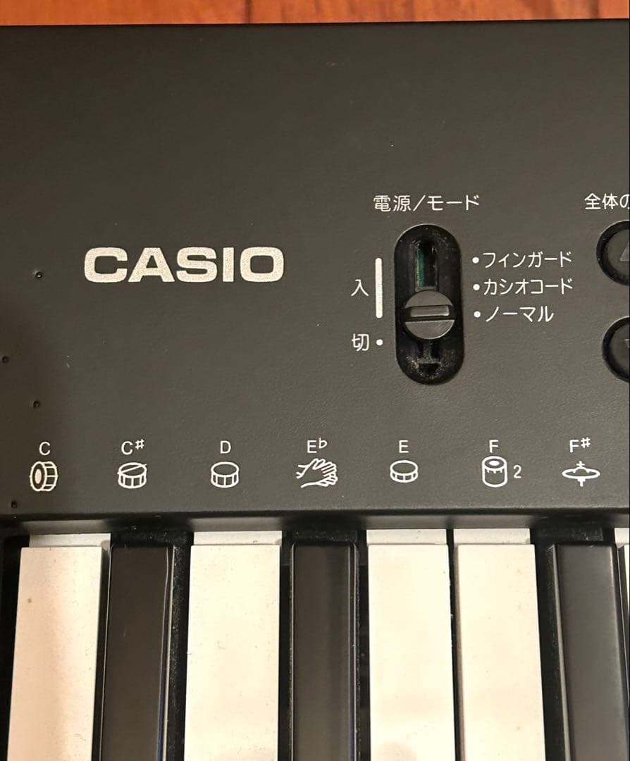 美品【動作確認済】CASIO カシオ　CTK240電子キーボード　ヘッドフォン付