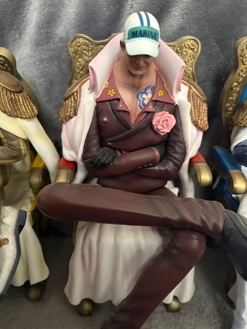 ワンピース　アーカイブコレクション　赤犬　サカズキ　フィギュア　ジャンク