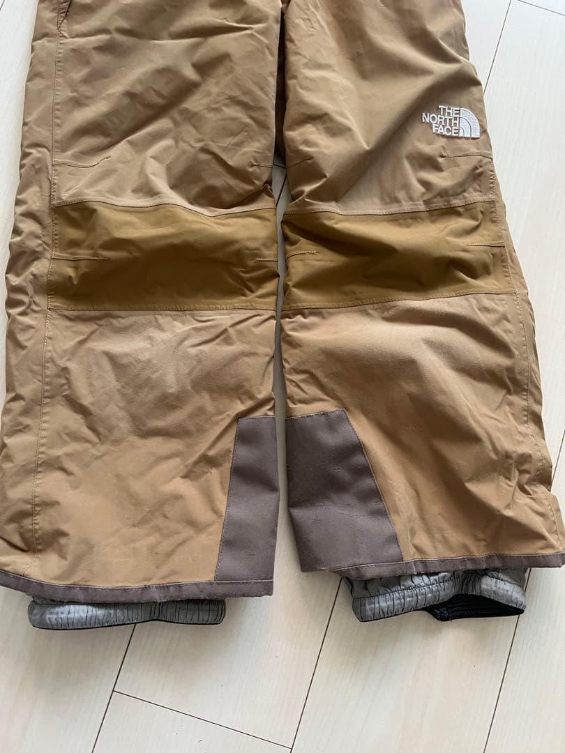 TheNorthFace キッズフード付ジャケット& スノーインサレーションビブ
