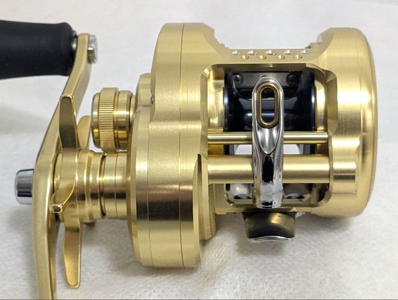 S*u様 ⭐超極上美品⭐ 23CALCUTTA CONQUEST MD 300X