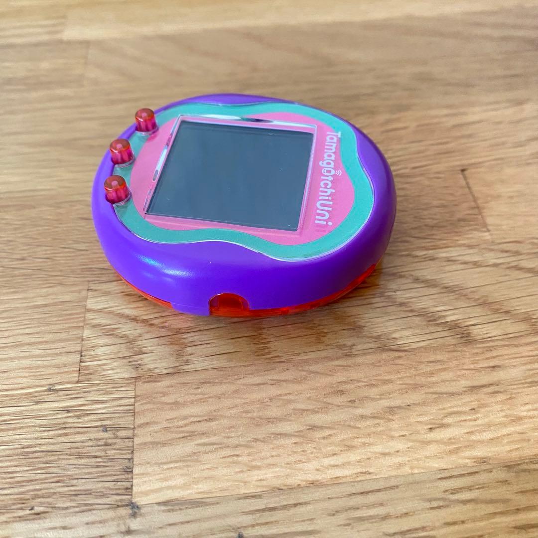 Tamagotchi Uni purple 海外版