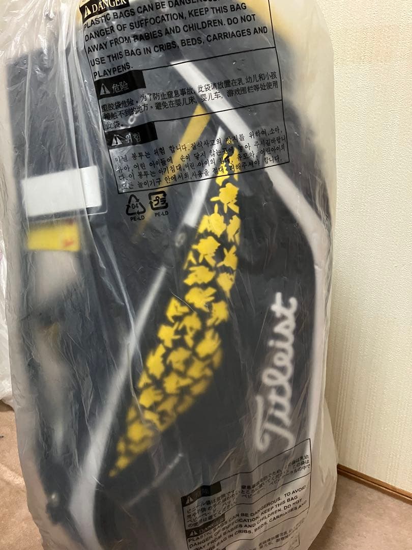 【新品未使用】タイトリスト　ピカチュウ　キャディバッグ