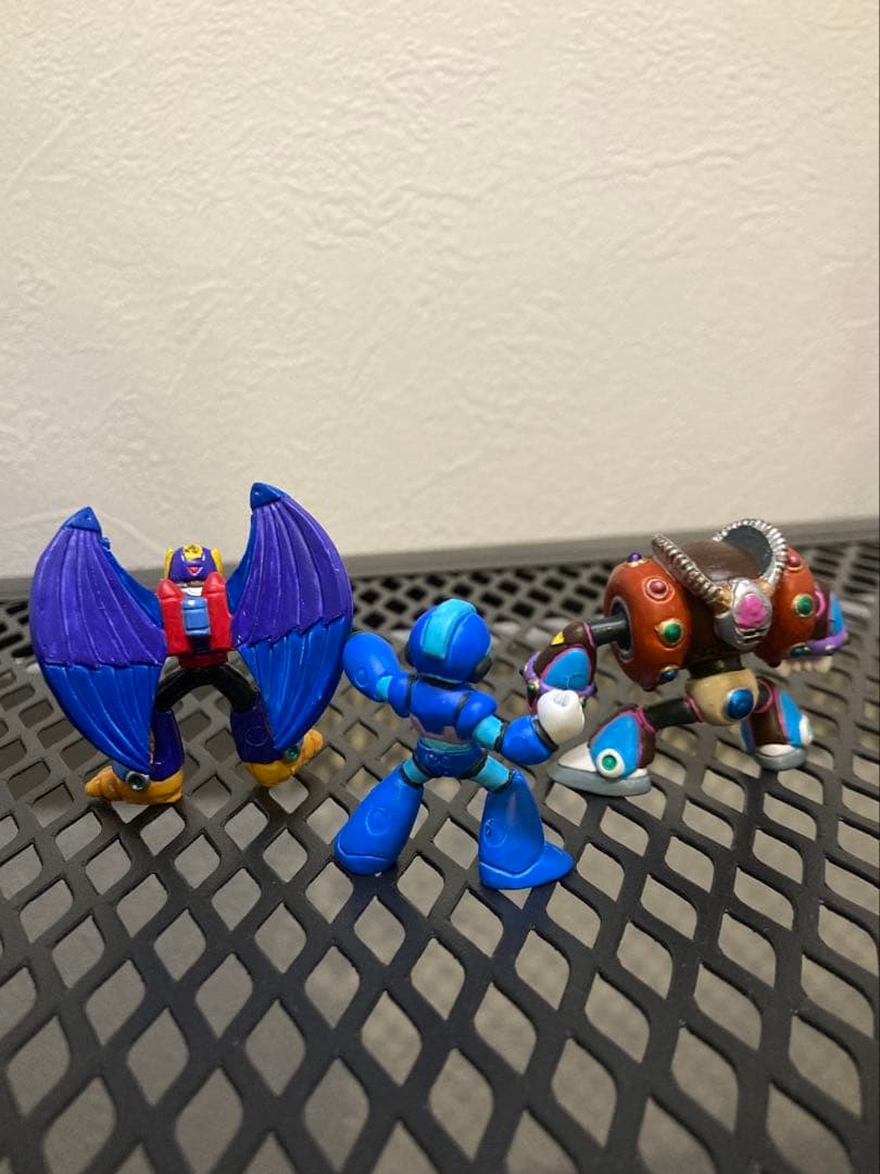 ロックマンx 消しゴム　フィギュア　塗装✴︎ リペイント　エックス