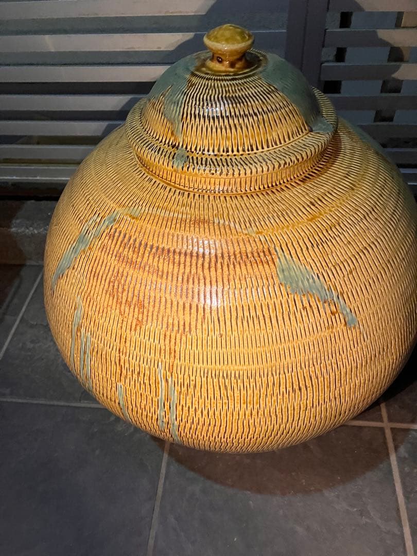 れれれ　大壺　坂本茂木　作　小鹿田