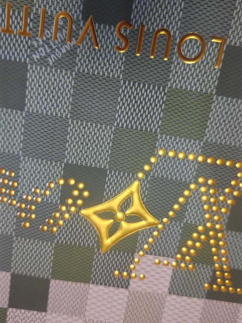 ルイヴィトン LOUIS VULTTON　限定ショッパー　紙袋