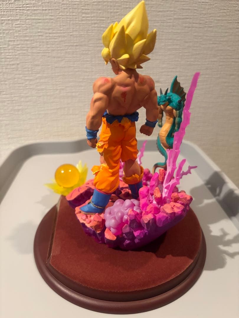 ドラゴンボールセレクション　巻五　孫悟空（スーパーサイヤ人）