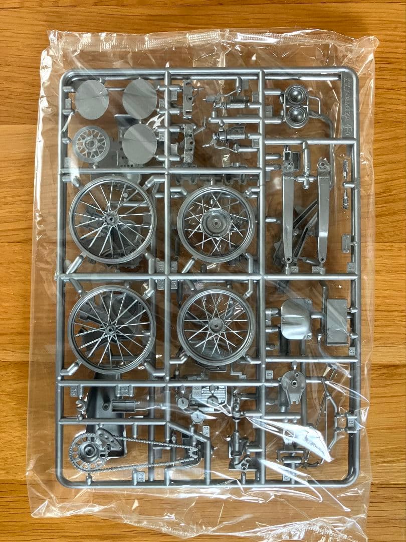 TAMIYA 1/12 ホンダ NXR 750 プラモデル