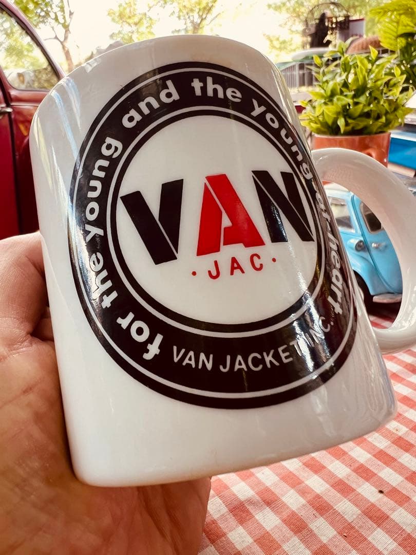値引1960年代後期当時モノVAN JACKET ヴィンテージロゴ入りマグカップ