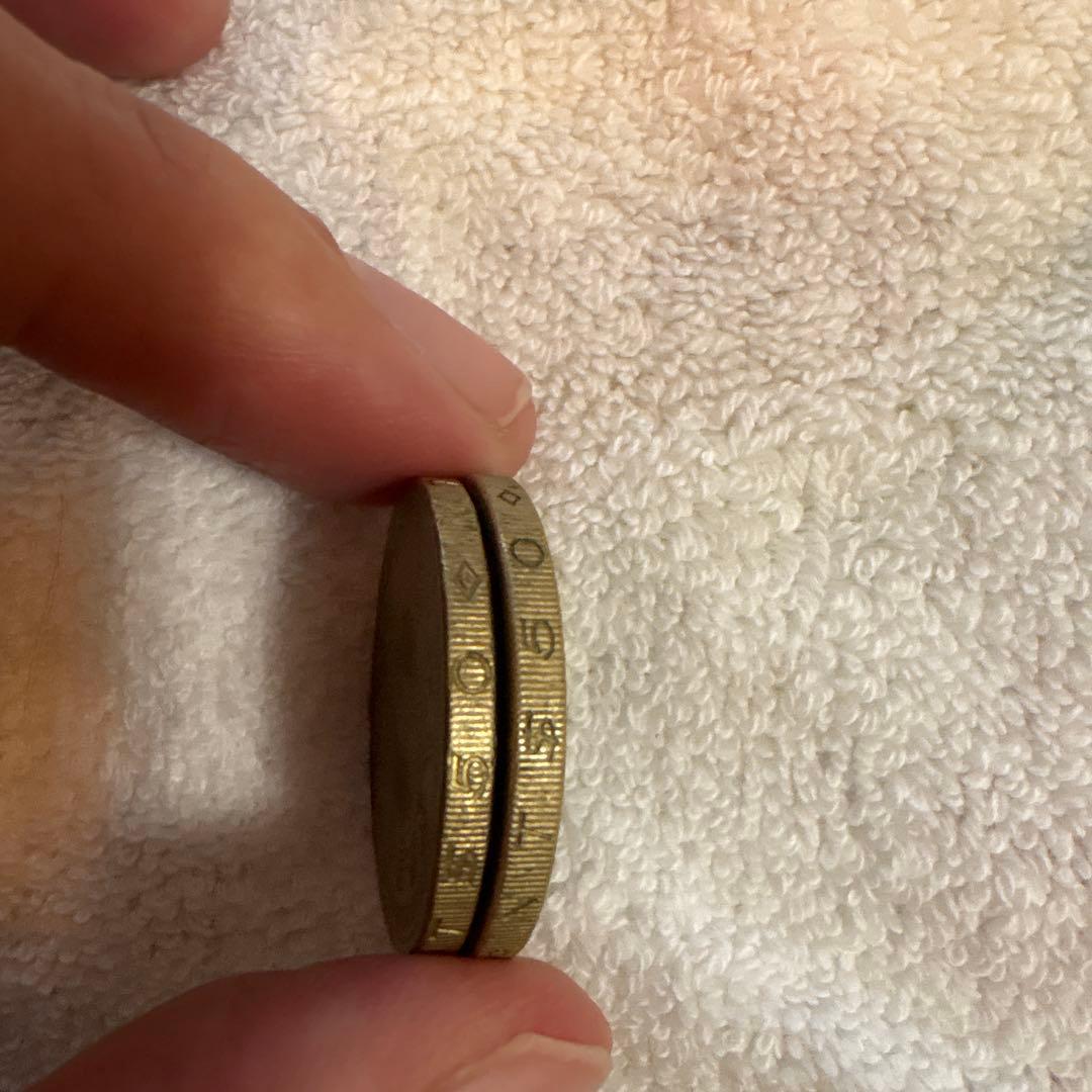 中華民国　台湾　81年　82年　1992 1993 50円硬貨 梅