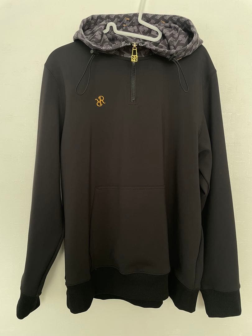 レザレクション　ジップパーカー　Lサイズ