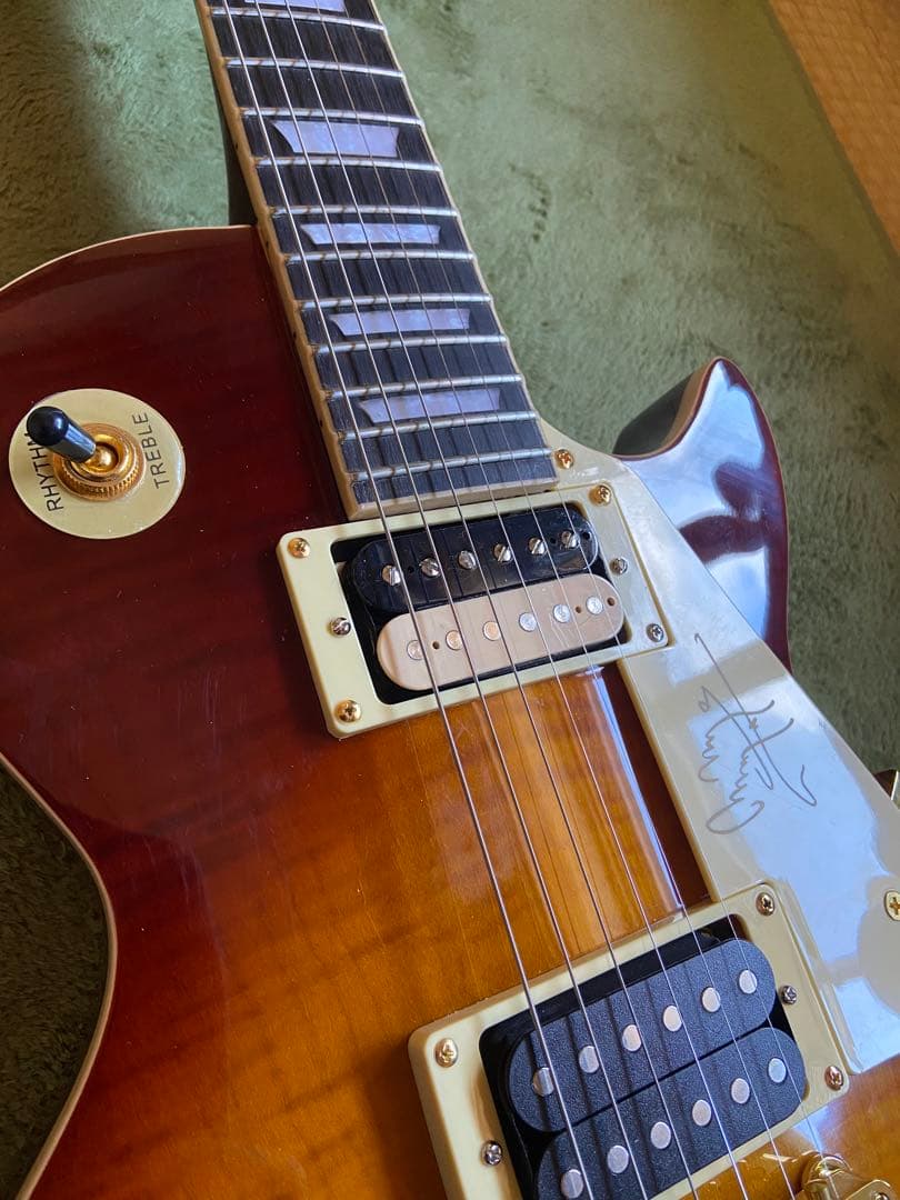 PUフロントはギブソン製！チブソンLesPaul Standardペグはゴトー製