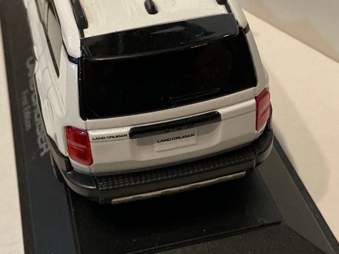 ランドクルーザー250ZX First edition カラーサンプル ホワイト