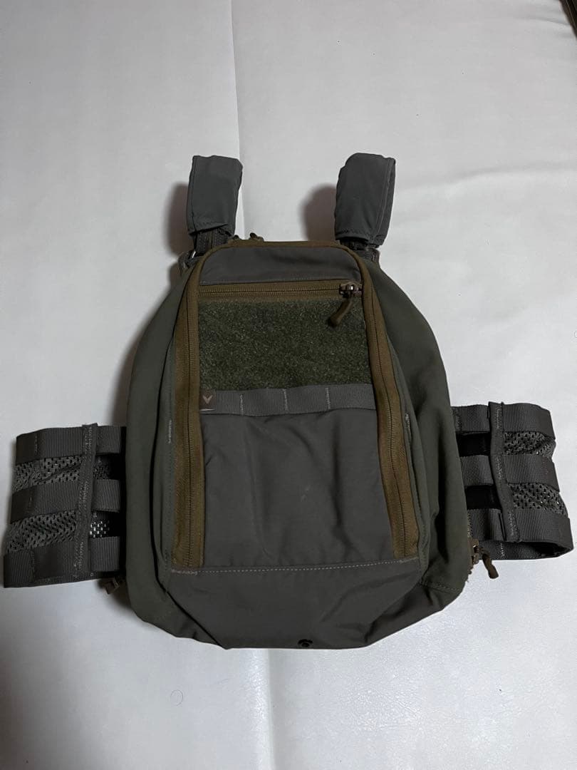 ベロシティーシステムズ スカラベLT レンジャーグリーン Sサイズ