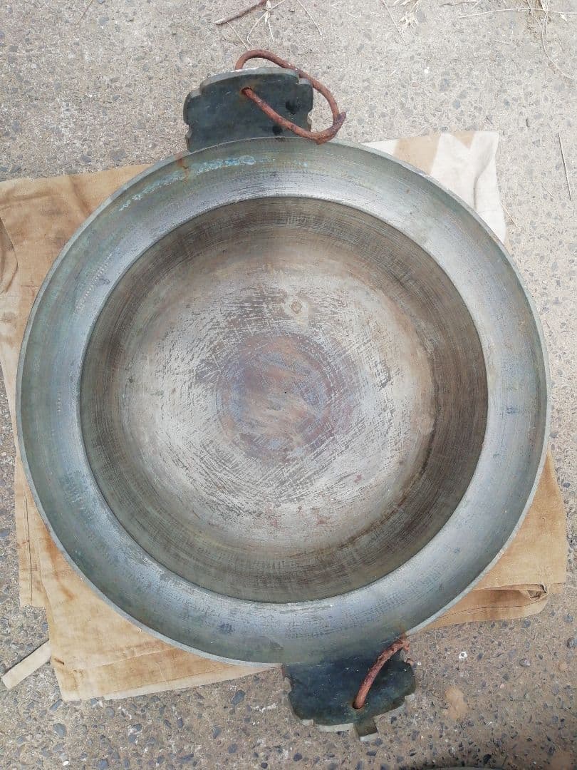 ♪昔の大鍋 砲金、銅、ブロンズ　6.8k 　鰹浜茹でで使用　在銘