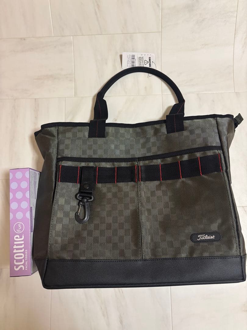タイトリスト　ゴルフ　タグ付き未使用シティアクティブトートバッグ AJBT02