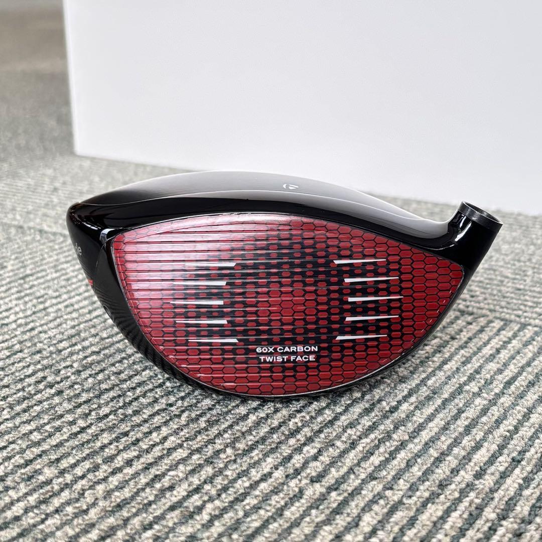 STEALTH PLUS ドライバーヘッド　カバー付き