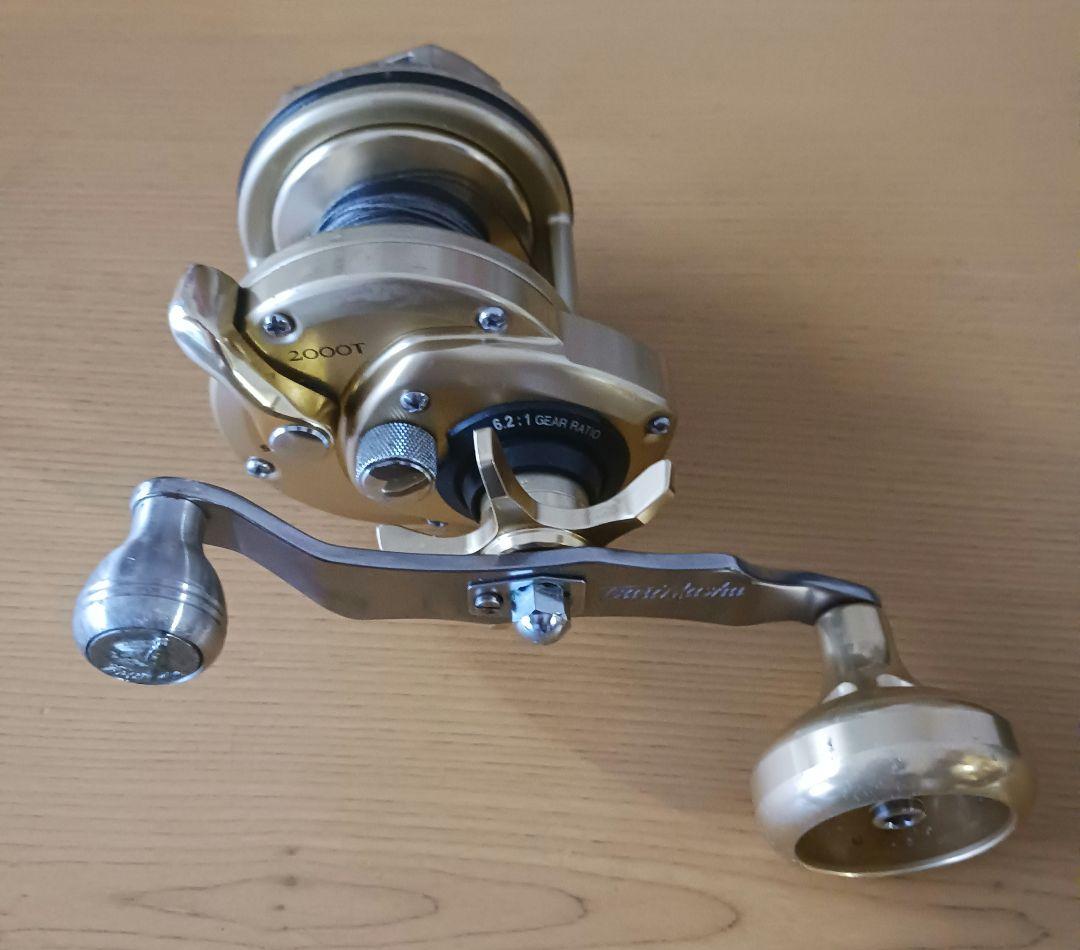 《美品》SHIMANO KAIKON 2000T 両軸リール