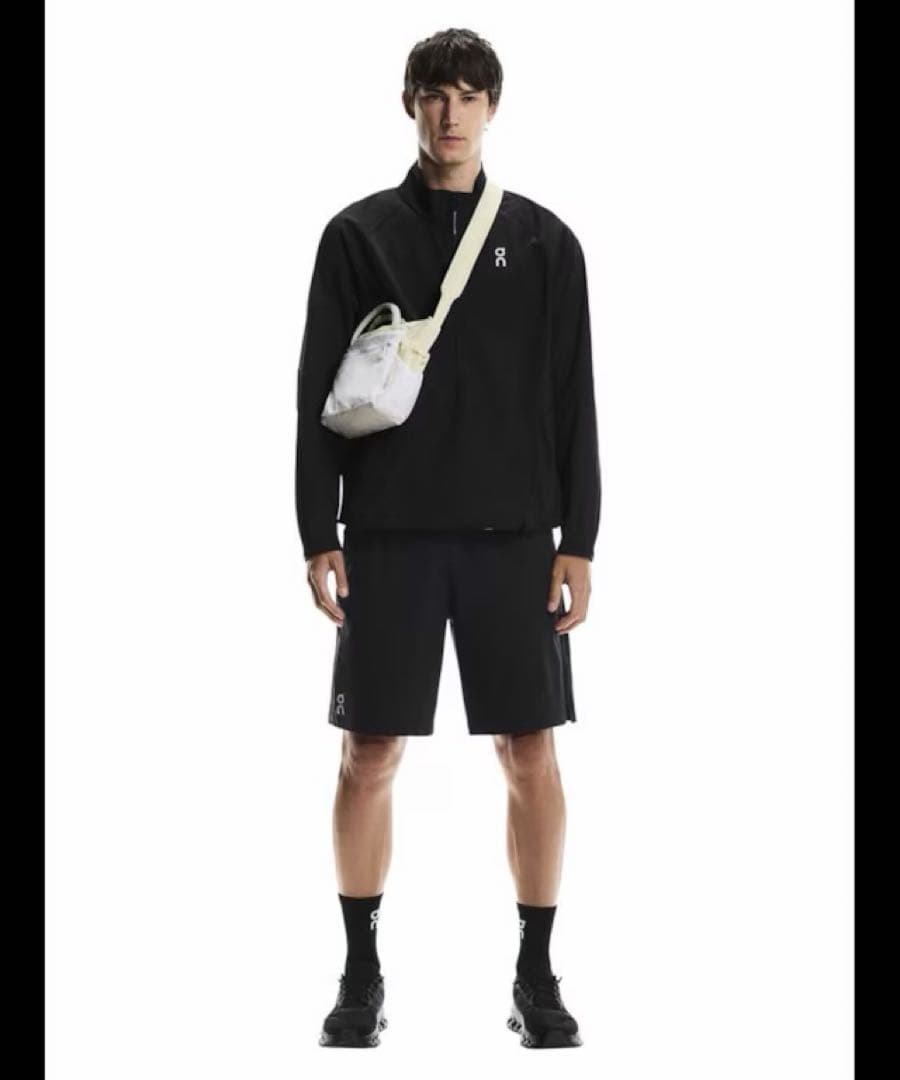 On ミニトートバッグ　ホワイト