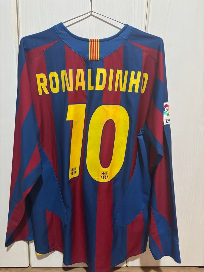 【希少】ロナウジーニョ バルセロナ　ヴィンテージユニフォーム　長袖ユニフォーム