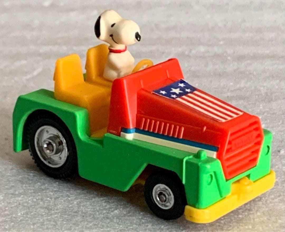 AVIVA スヌーピー ミニカー 2種セット