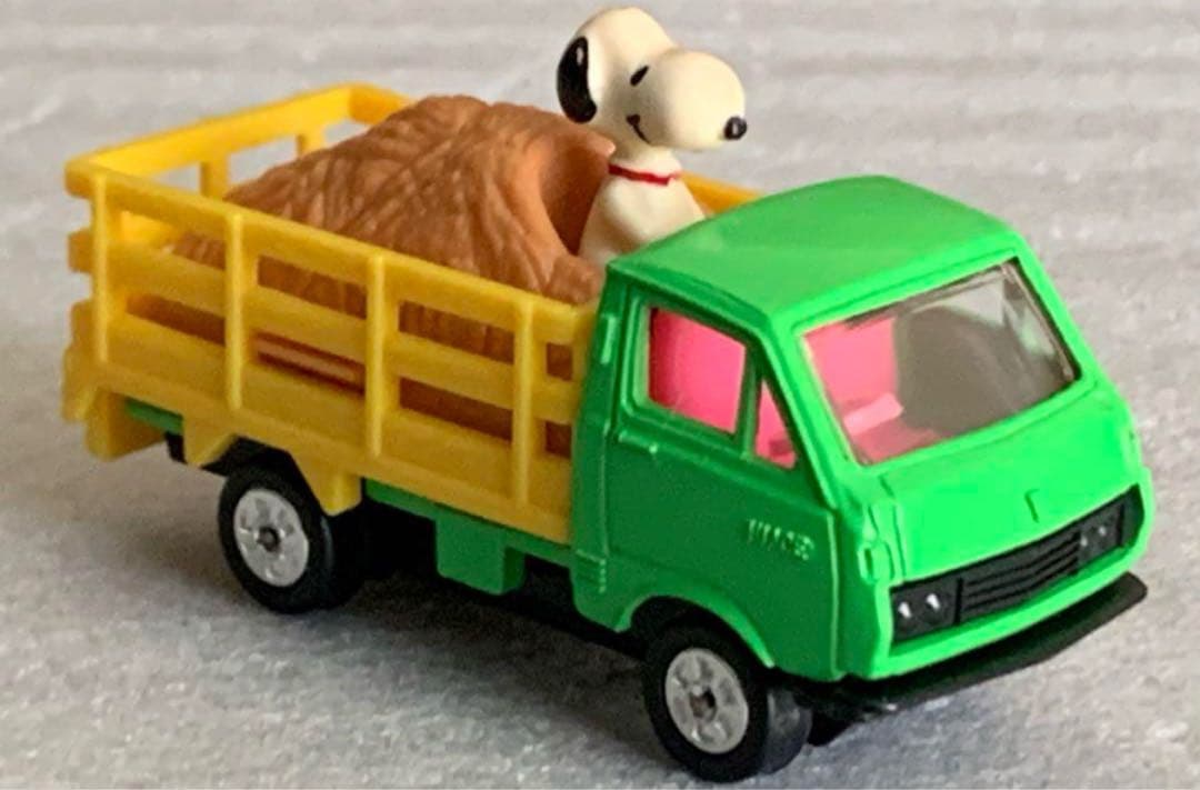 AVIVA スヌーピー ミニカー 2種セット