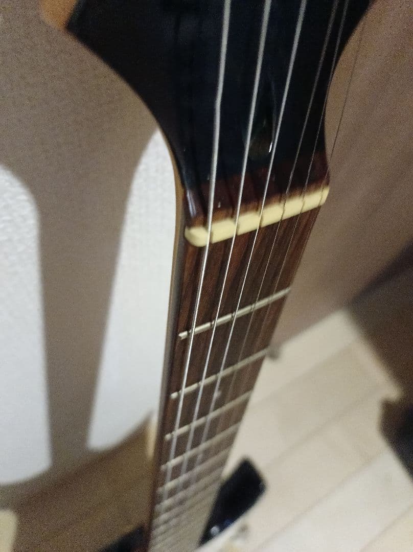 Aria pro ⅱ viper series　エレキギター vp-400？