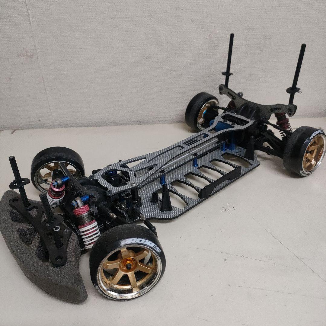 ヨコモ ドリフトパケ　シルバーカーボン仕様