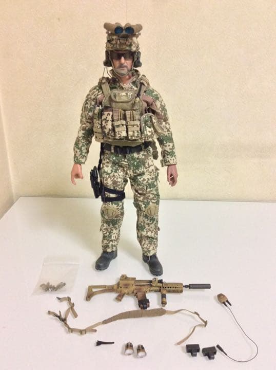 1/6 ミリタリー　フィギュア　兵士　装備　特殊部隊　銃　武器　陸軍アクション