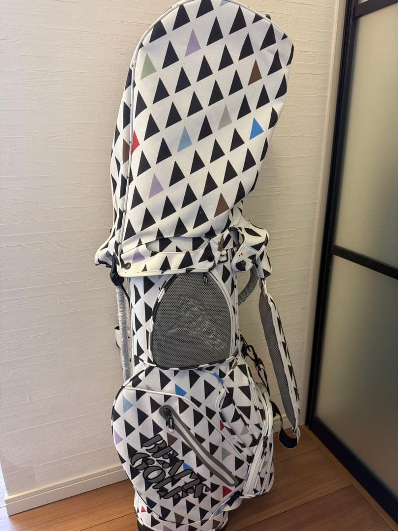 【新品未使用】BEAMSゴルフのキャディバッグ