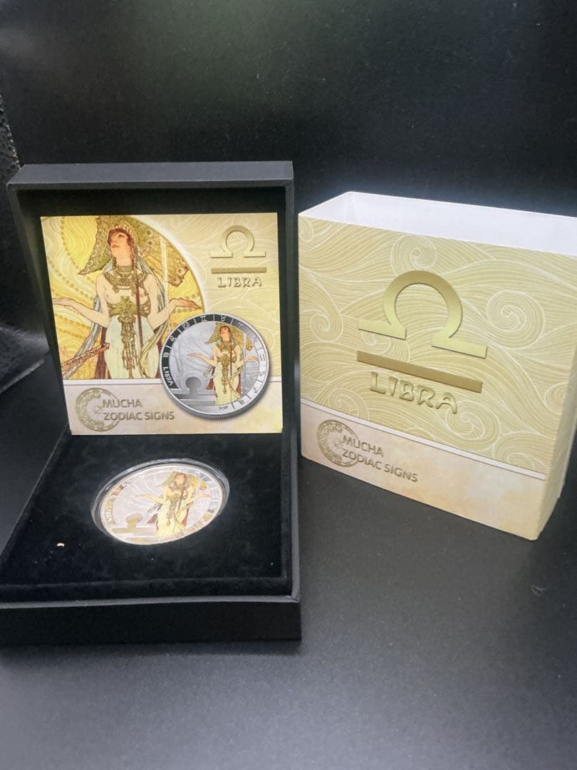 ミュシャ × 黄道十二宮 ―天秤座、Libra　銀メッキ付き白銅貨