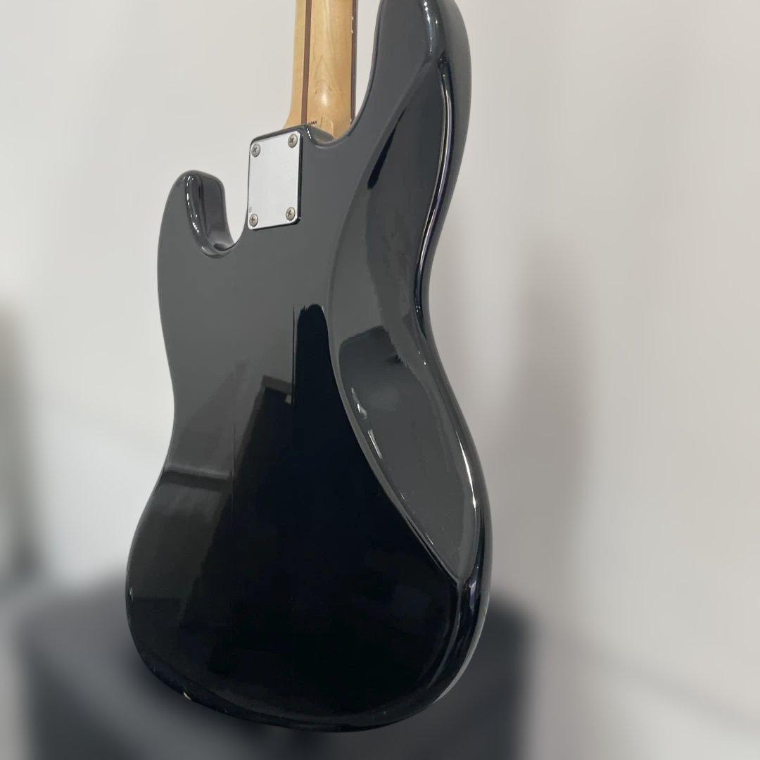 Fender Jazz Bass ブラック