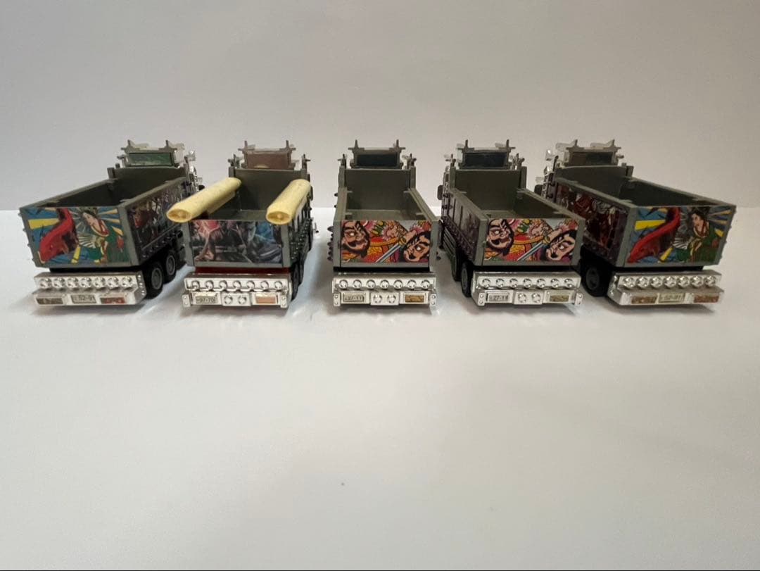 レトロ デコトラ チョロQフルセットケース付き