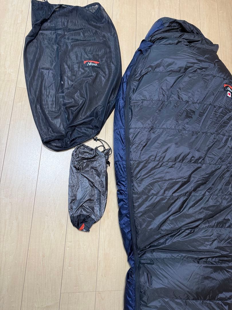 ナンガ オーロラライト 600DX ブラック ネイビー