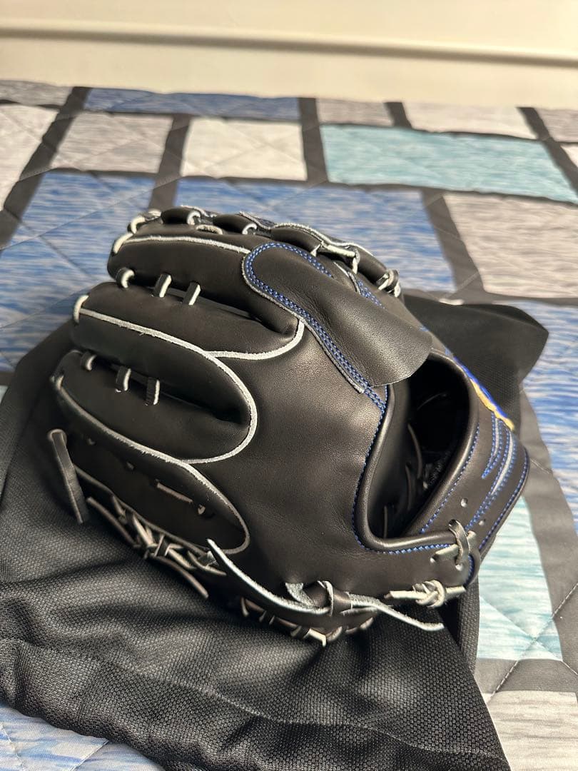 RYU限定グローブ　右投げ用