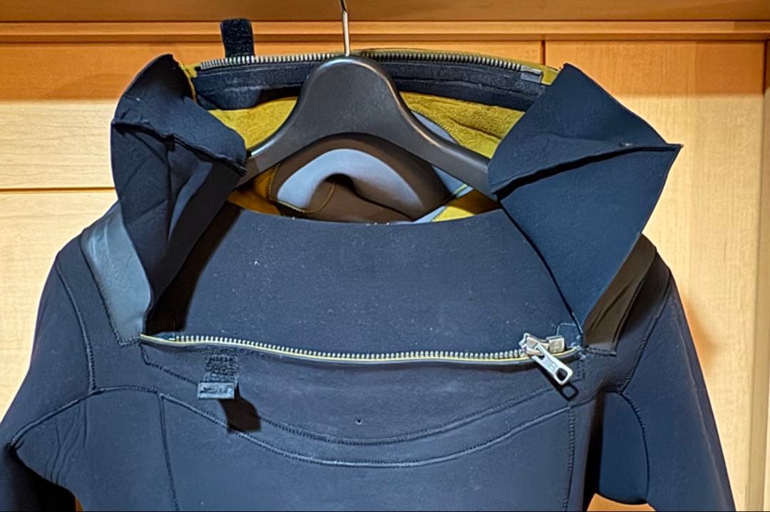 RASHウエットスーツ