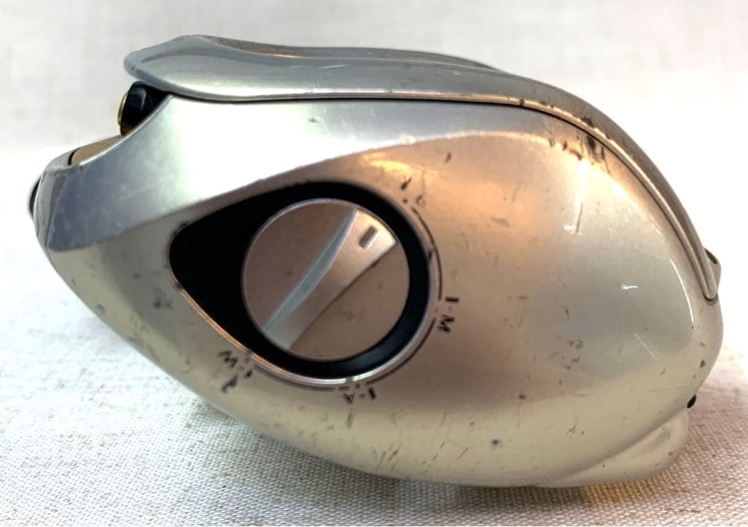 SHIMANO nium Mg DC 右巻き