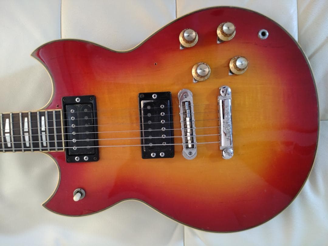 【値下げ】ＹＡＭＡＨＡ ヤマハ　ＳＧ７００　レッドサンバースト　現状品