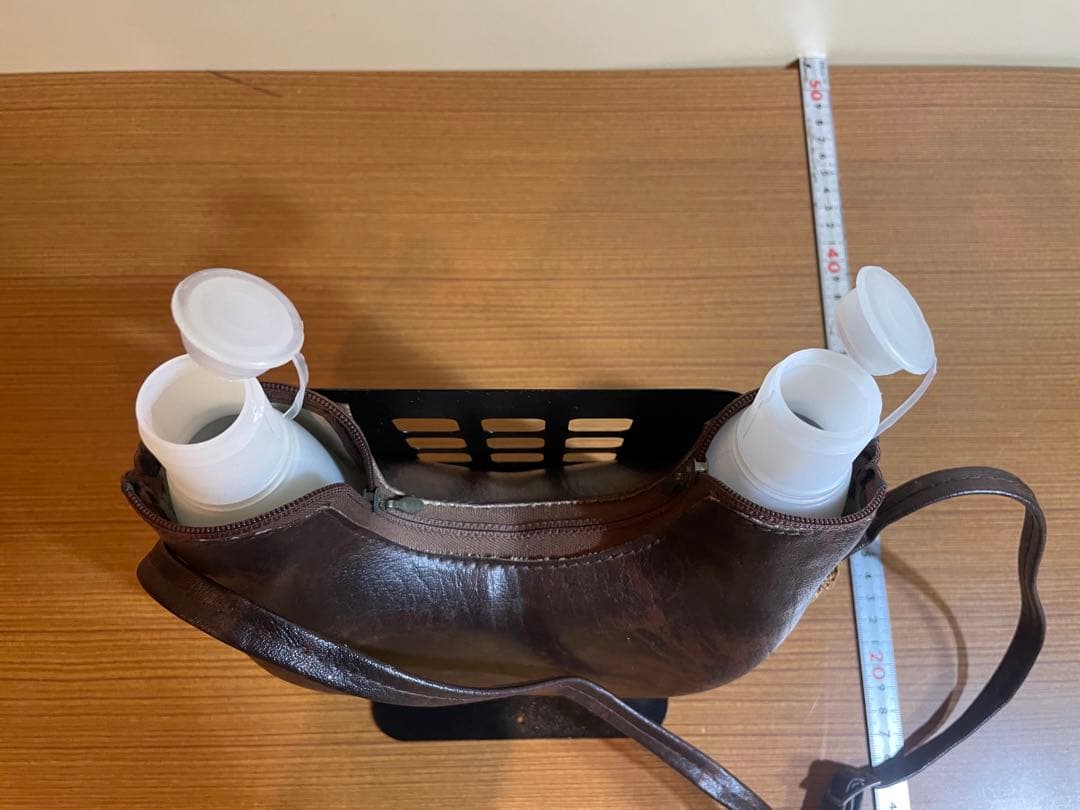 ビンテージ　革製　水筒　ショルダーバック
