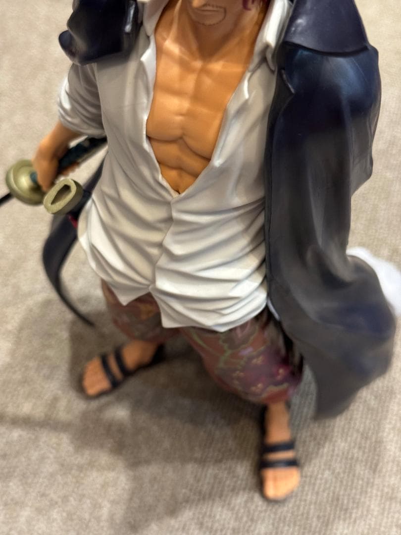 B賞 ワンピース シャンクス フィギュア バンプレくじ