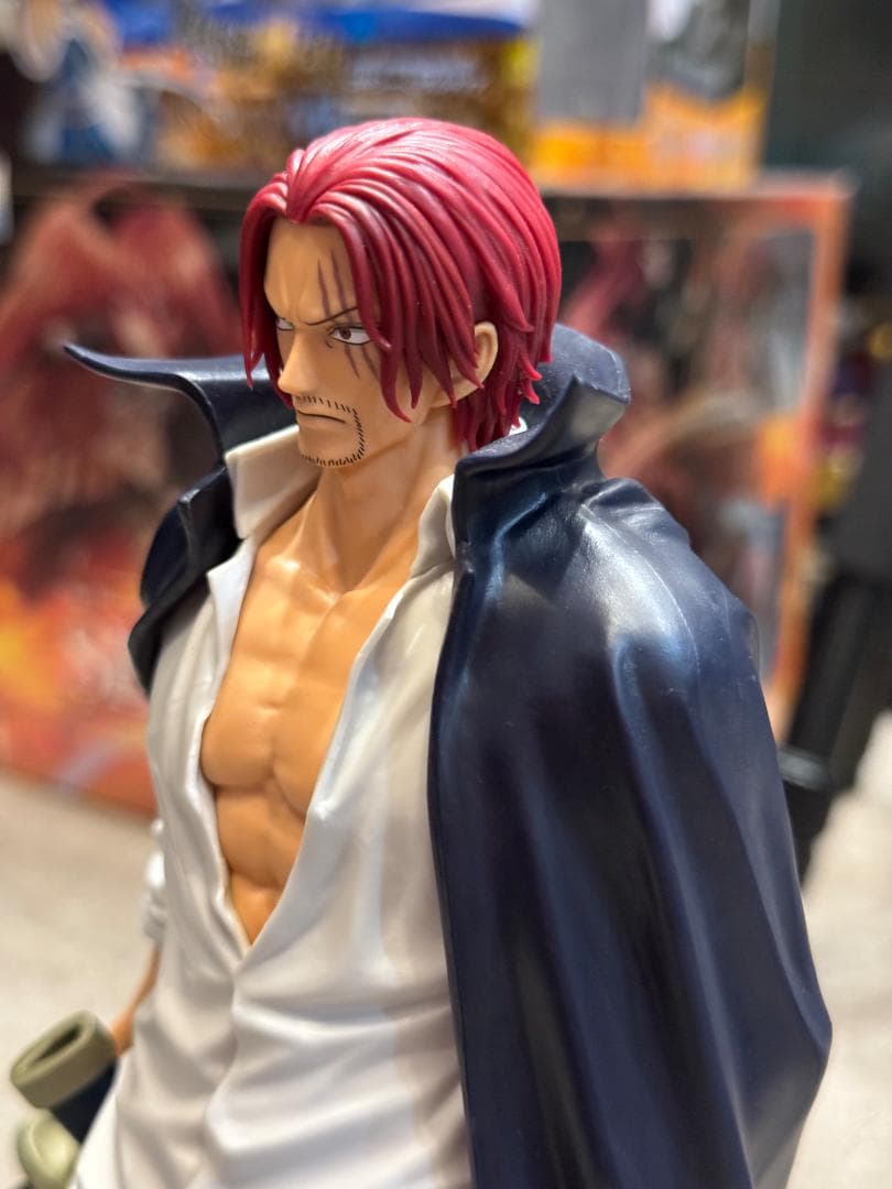 B賞 ワンピース シャンクス フィギュア バンプレくじ