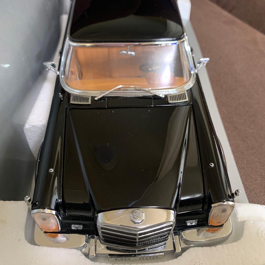 1966 Mercedes-Benz 600 ミニカー 1/18