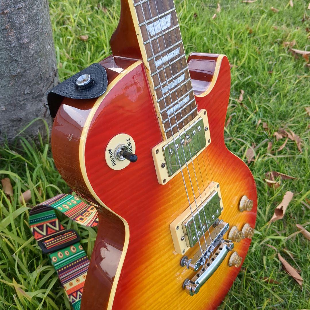 Bitz Leopard エレキギター サンバースト 傷あり 音よし