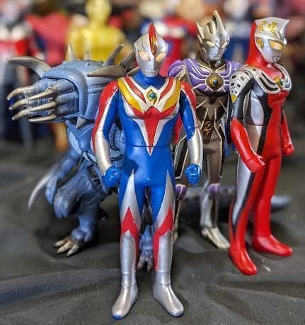 ウルトラマンコスモス＆登場怪獣・宇宙人ソフビフィギュア（バンダイ）41体セット＋
