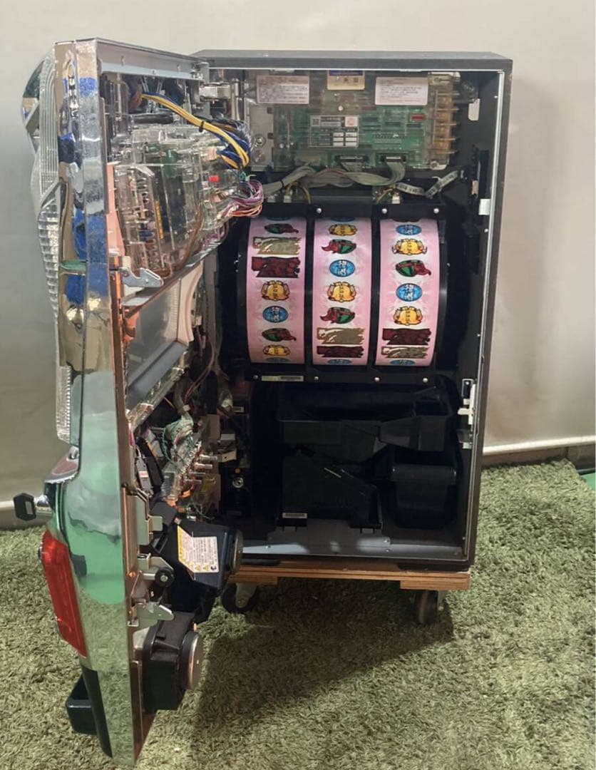 送料無料　豪炎高校応援団　パチスロ